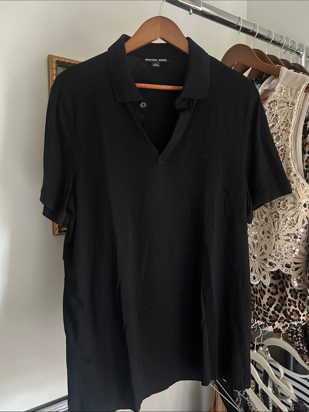Men's L Michael kors short sleeve Black cotton Polo Shirt never worn